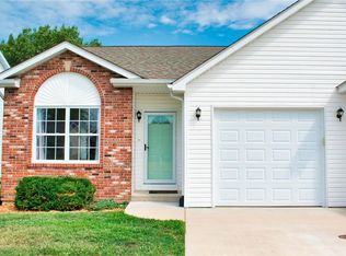 129 E Hunters Rdg, Valmeyer, IL 62295