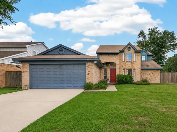 13739 Kensington Pl, Houston, TX 77034