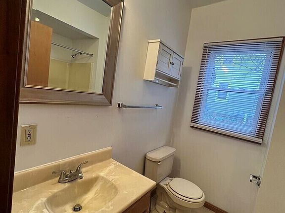 3rd image of 518 W Michigan Ave APT 1