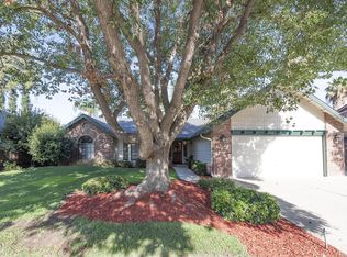 328 E Wilson Ave, Tulare, CA