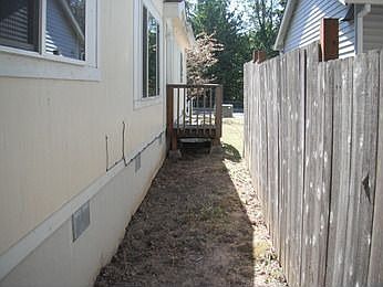 4th image of 1820 NE 82nd St