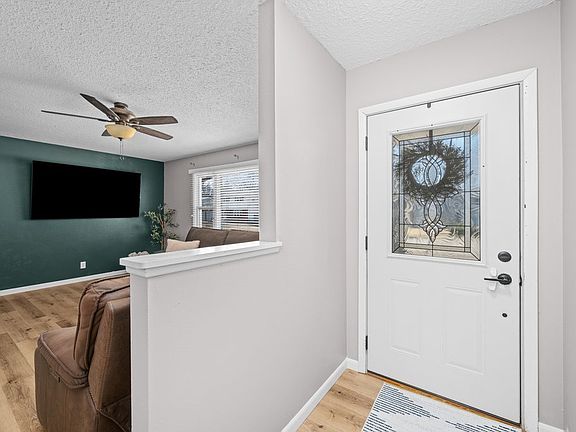 2nd image of 4825 Ripley St