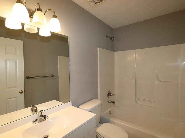 208 Mariwood Ct — Photo 12
