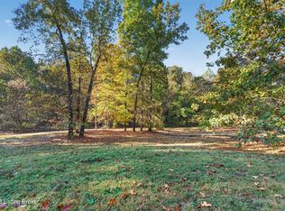 511 Weldon Rd, Brandenburg, KY 40108