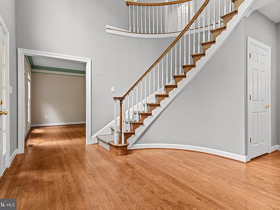 5th image of 502 Pride Of Baltimore Dr