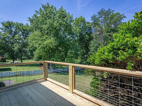 4th image of 1845 Eastbrook Cir
