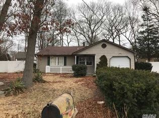 343 Dare Rd, Selden, NY 11784