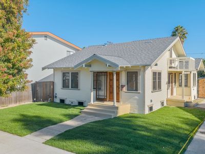 744 Gladys Ave, Long Beach, CA, 90804