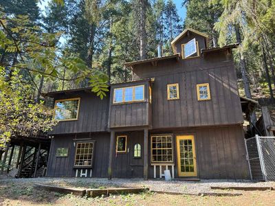 1404 S Shasta Ranch Rd, Mount Shasta, CA, 96067