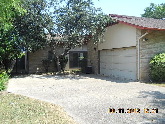 2nd image of 609 Crestway Dr