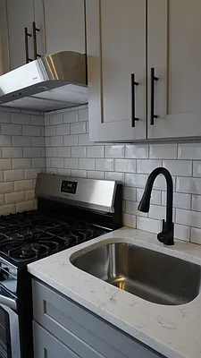 Rented by Amin Property Group Inc | media 22