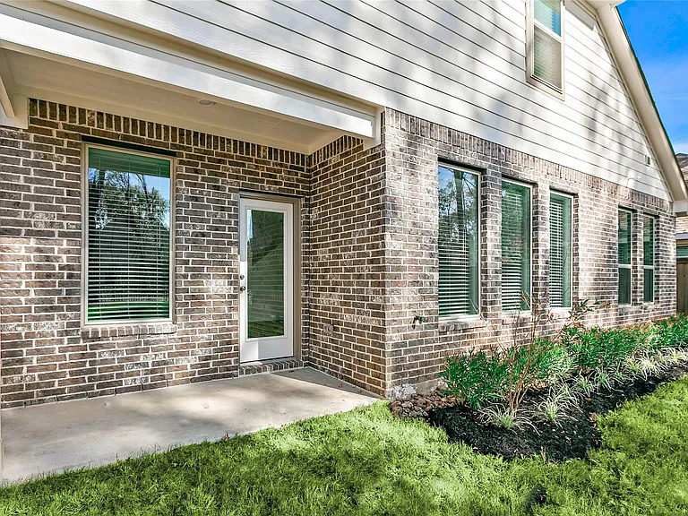 7594 Angels Landing Ln — Photo 32