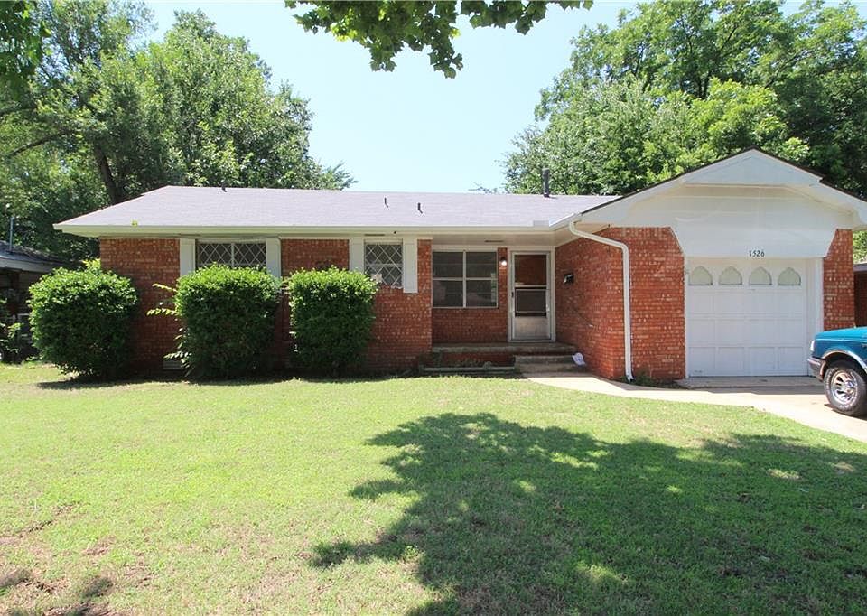 1st image of 1526 Denison Dr