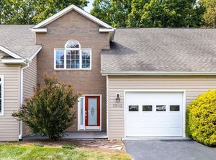 2542 Blossom Trl W, Blacksburg, VA 24060