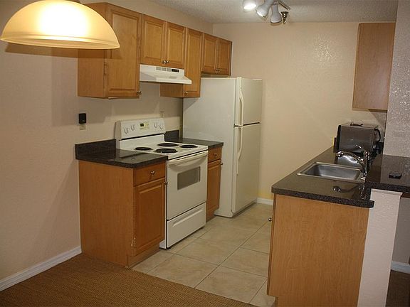 5th image of 10265 Gandy Blvd N APT 902