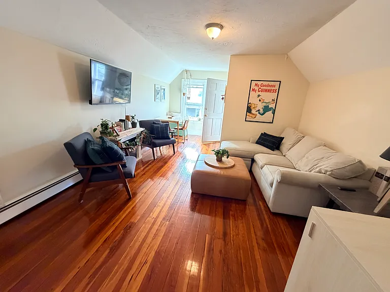 23 Forest Hills St #3 — Photo 3