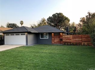 970 E Woodbury Rd, Pasadena, CA 91104