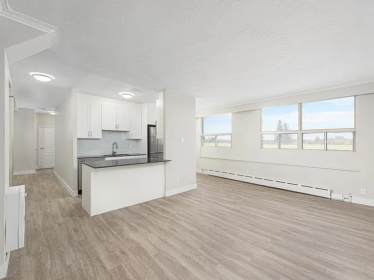 115 Dowling Ave #101 — Photo 12