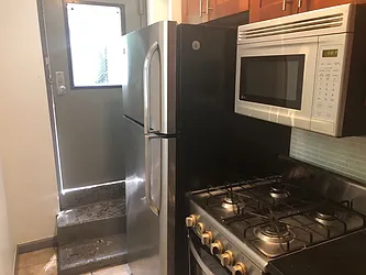 Rented by Premier Metro Realty Corp