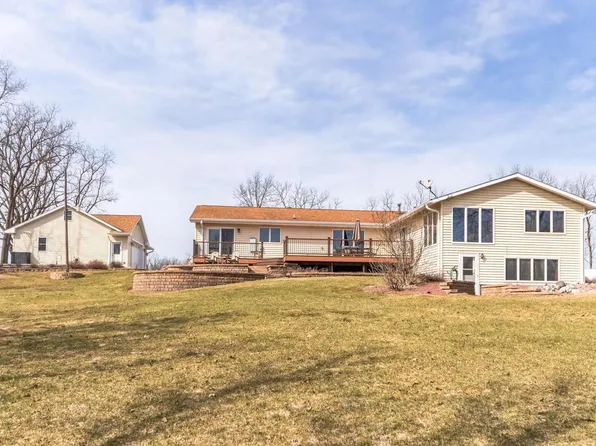 3731 Wilson Road, Dodgeville, WI 53533