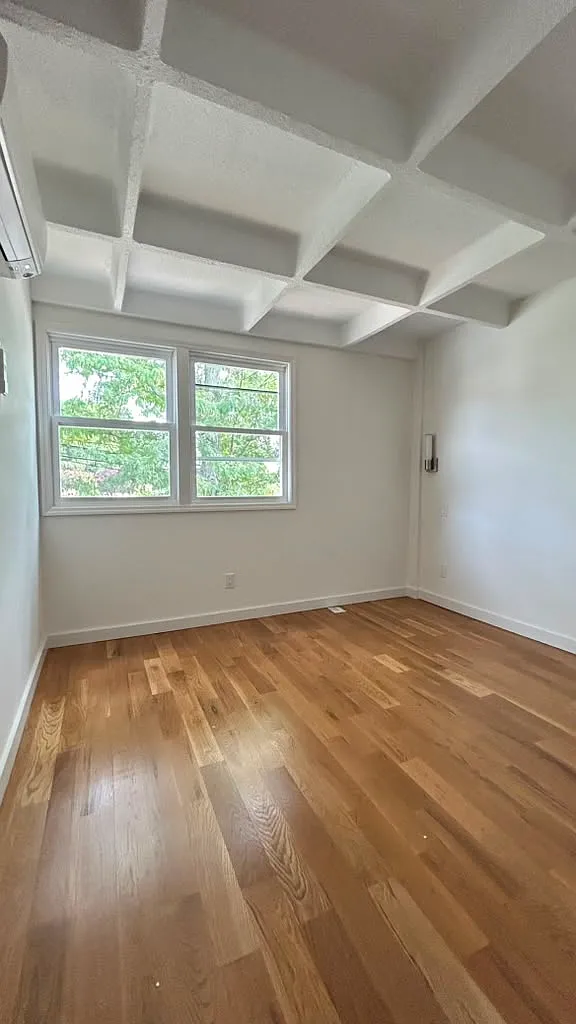 3 bed, $3,200 — Photo 4