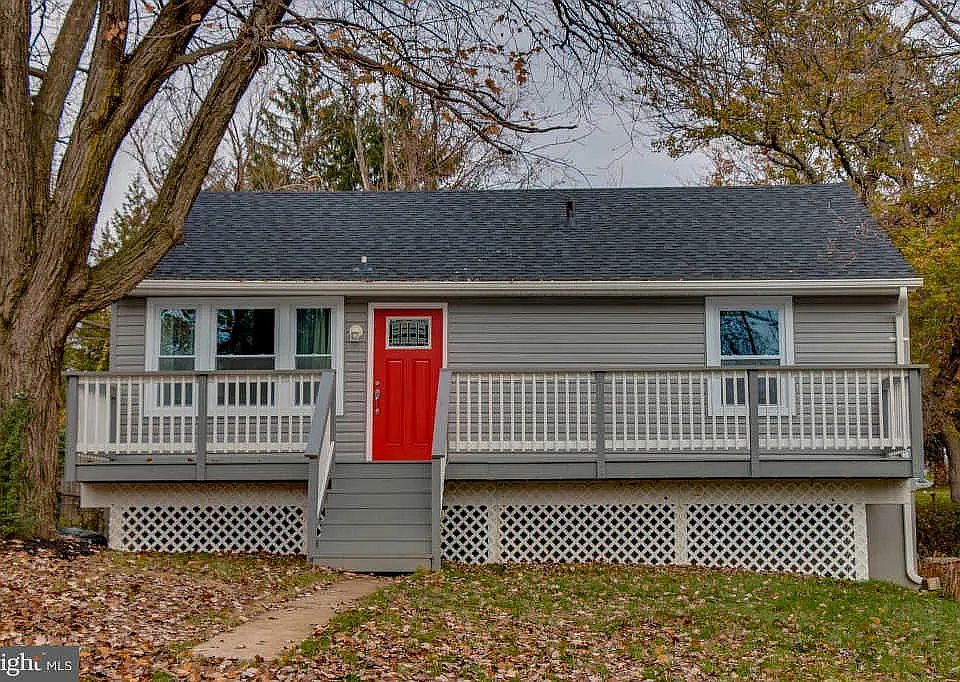 1st image of 1712 Forrest Ave