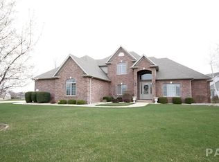 10502 N Dahlia Ct, Peoria, IL