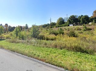 84 Frost Hill Rd, Pleasant Valley, NY 12569