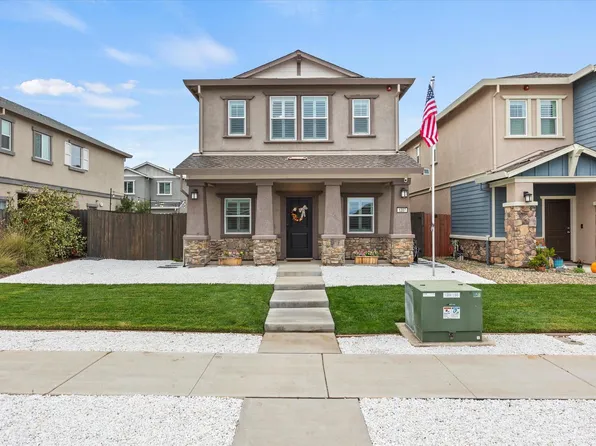 1207 Rojo Street, Winters, CA 95694