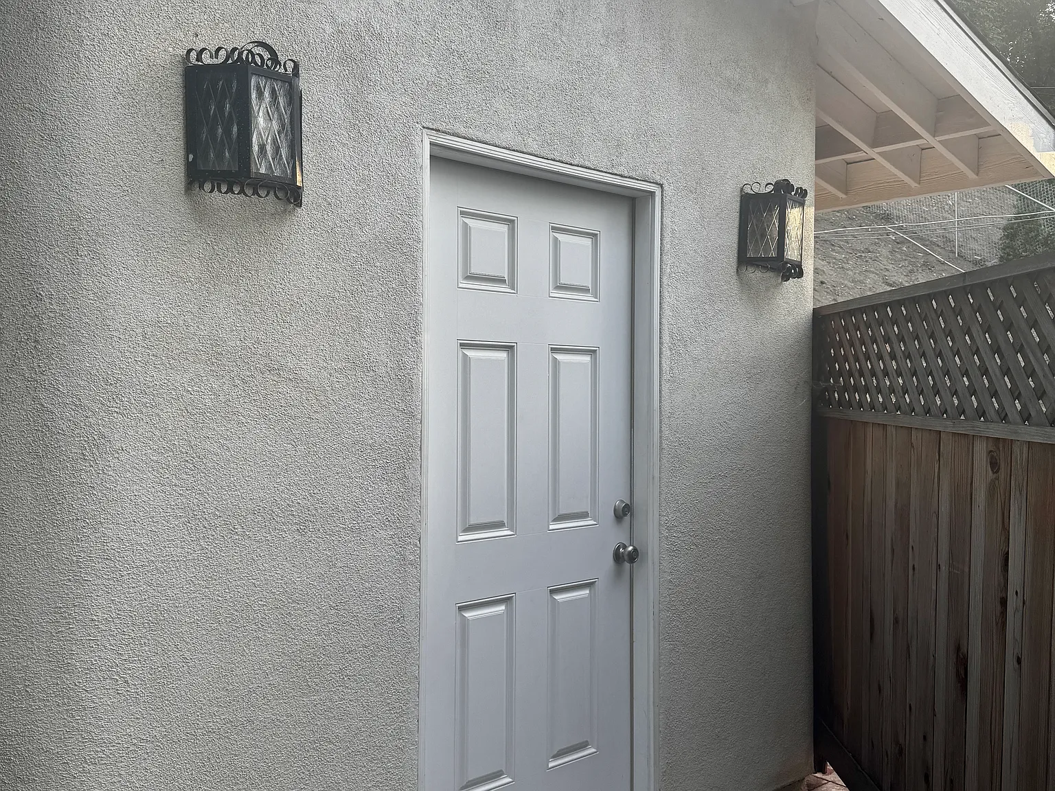 Studio, 350 sqft, $1,700 — Photo 3
