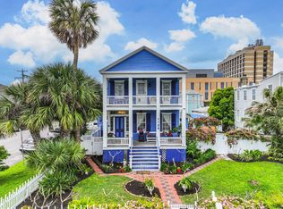 1128 Post Office St, Galveston, TX 77550