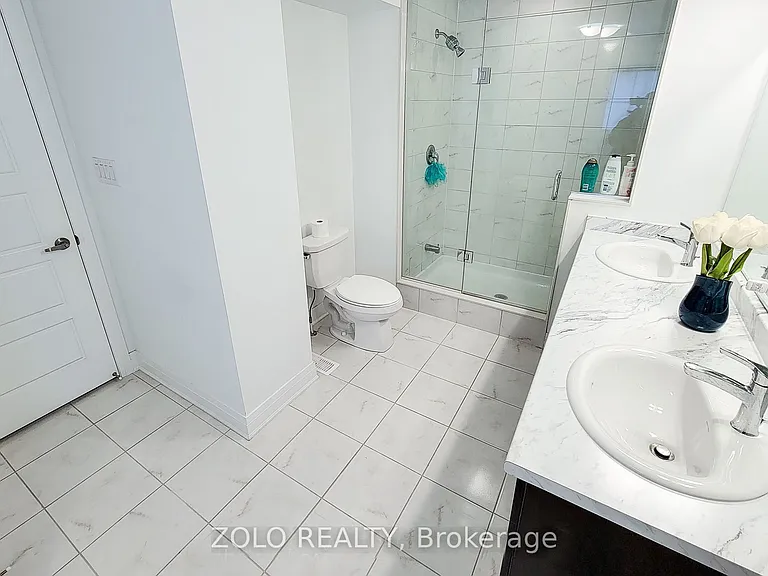 551 Bellflower Ct — Photo 18
