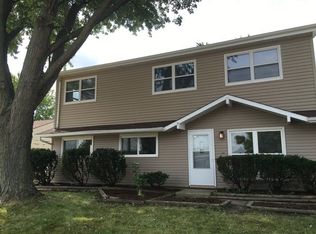 313 E Schaumburg Rd, Streamwood, IL 60107