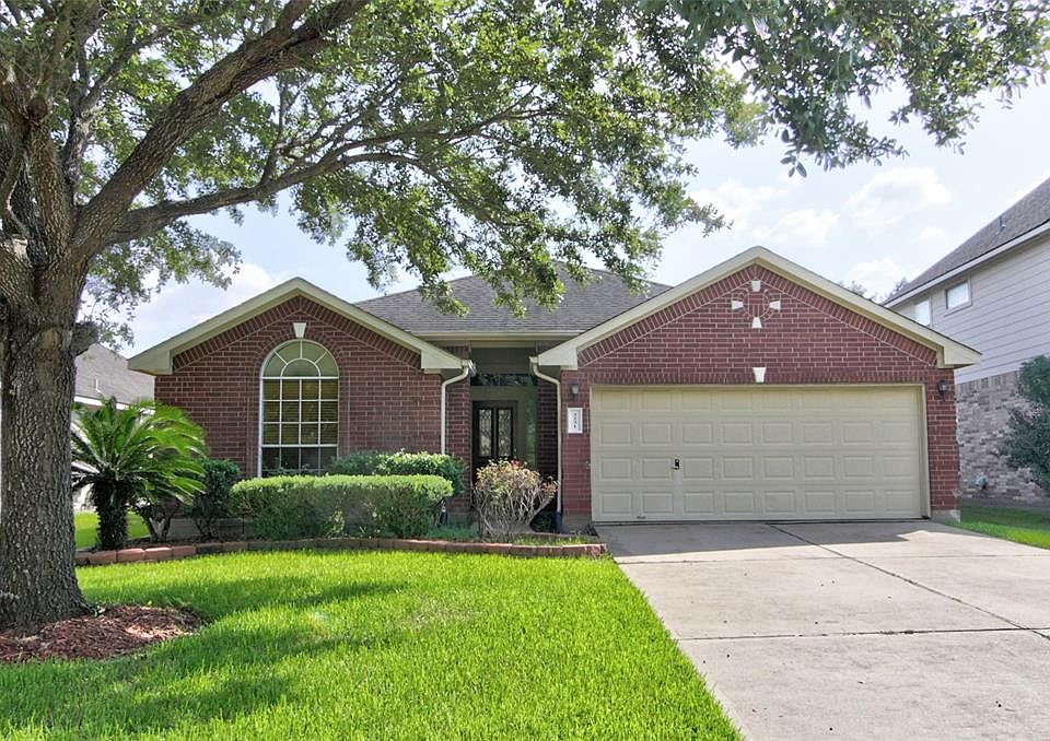 1st image of 3231 Stratford Pointe Dr