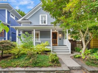 3632 SE Washington St, Portland, OR 97214