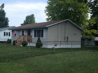 100 Valley Branch Dr, Ranson, WV 25438