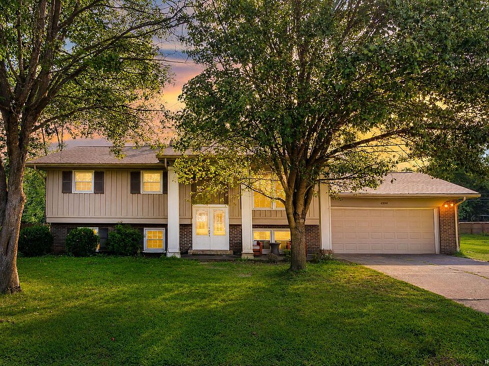 1st image of 4300 Pine Dr