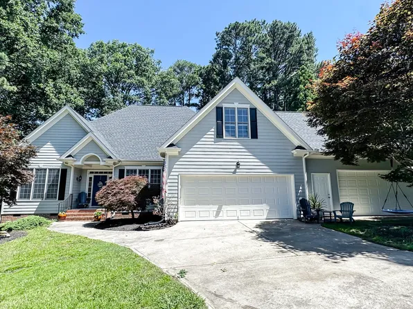 3120 Summer Oaks Dr, Apex, NC 27539