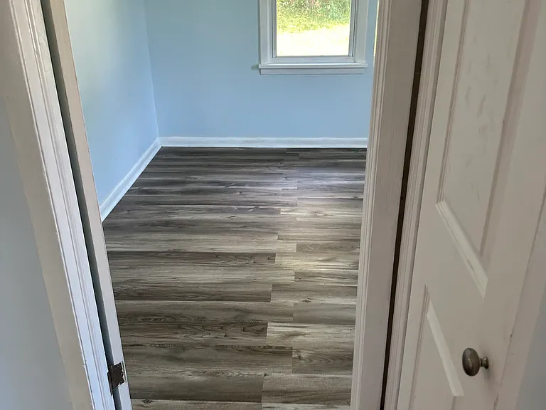 140 E Circle Dr — Photo 6