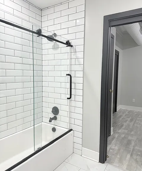 221 S Ludlow St #504 — Photo 5