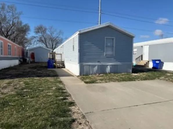 2524 Commonwealth Dr, Junction City, KS