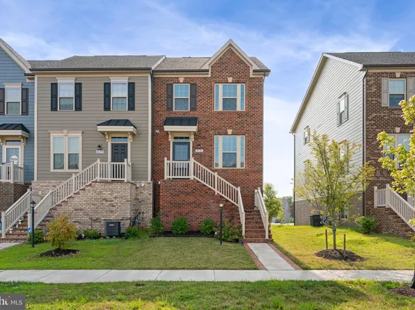 18181 Red Mulberry Rd, Dumfries, VA 22026
