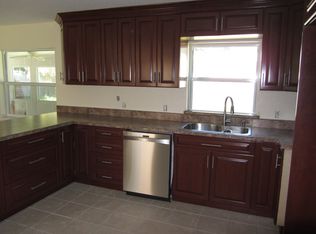 11429 114th Ter, Seminole, FL 33778