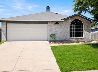 1011 Waterview Dr, Little Elm, TX 75068