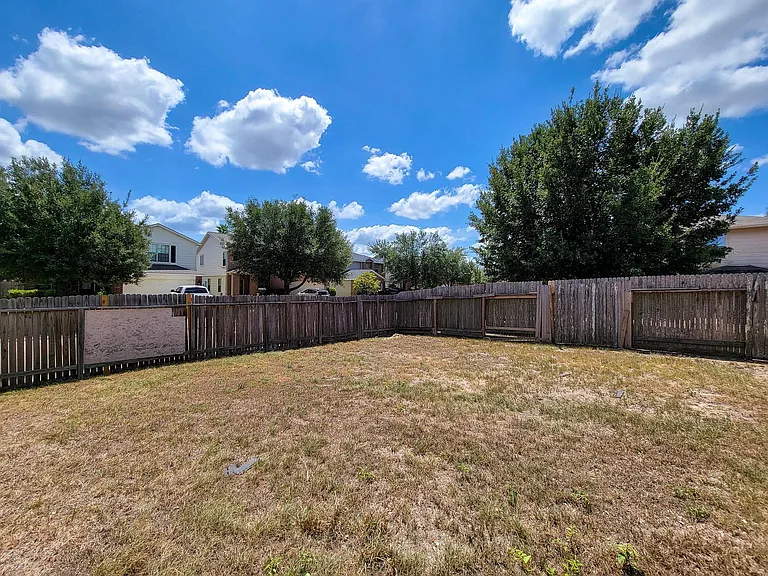 21807 Aspen Mist Ln — Photo 31