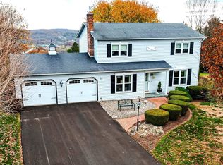 61 Summit Pl, Frostburg, MD 21532