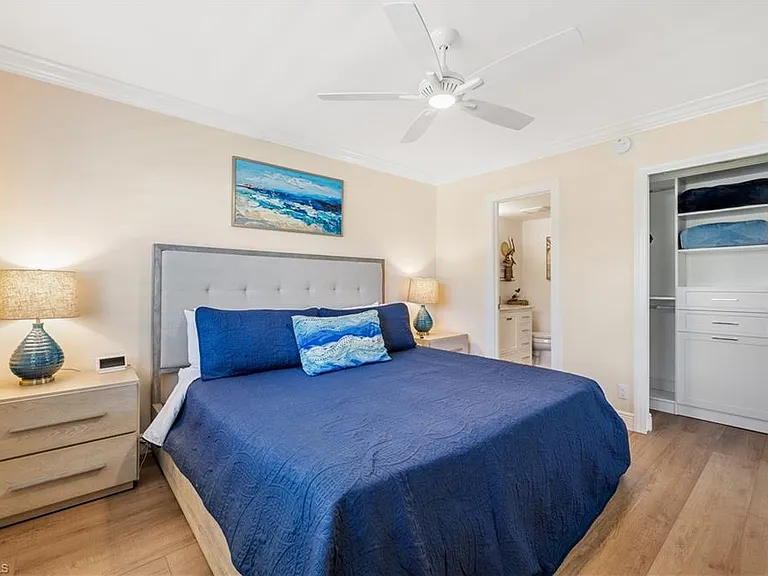 404 Broad Ave S #H-404 — Photo 12