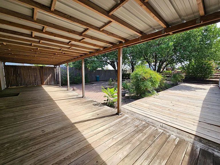 1804 N Nail Pkwy — Photo 19