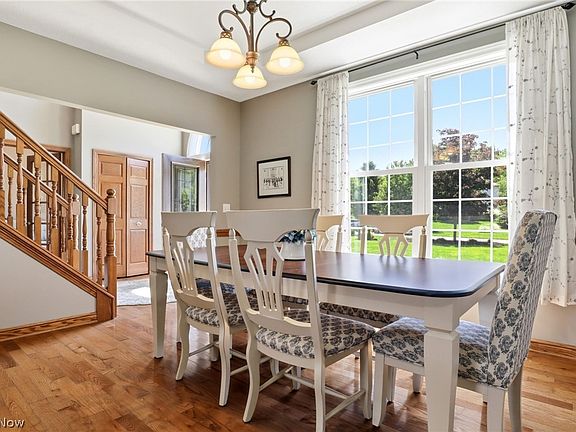 4th image of 8255 Hemingway Ln