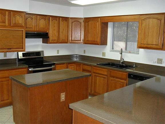2nd image of 3030 Pinelock Dr